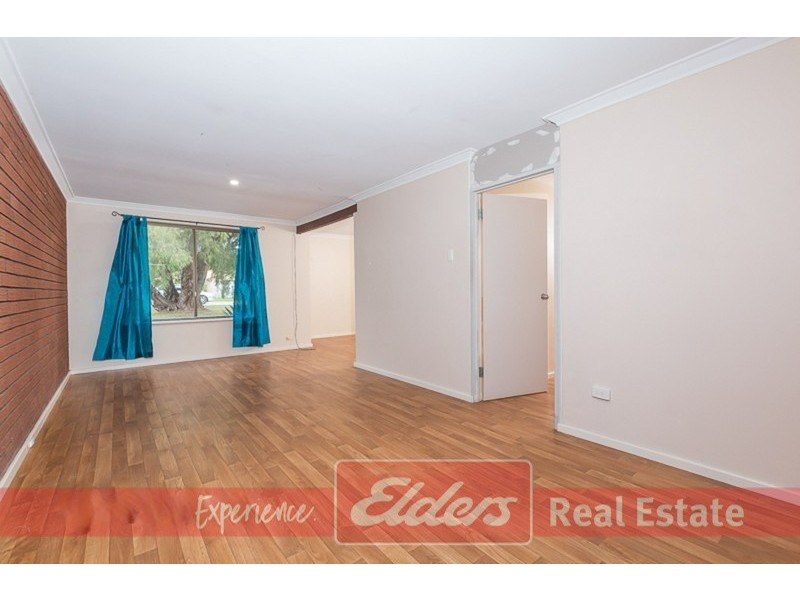 8 Pollard Way, Warnbro WA 6169