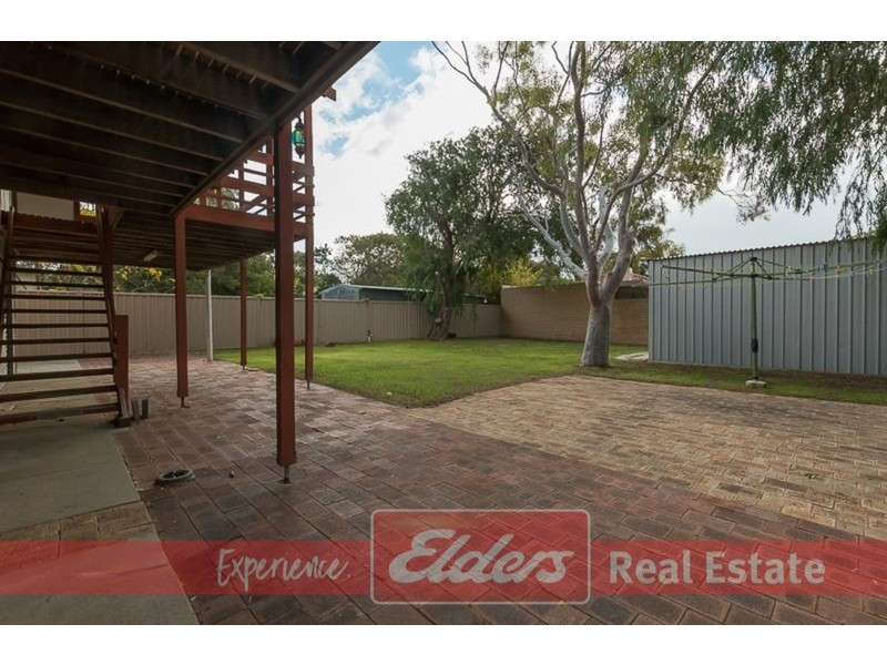 8 Pollard Way, Warnbro WA 6169