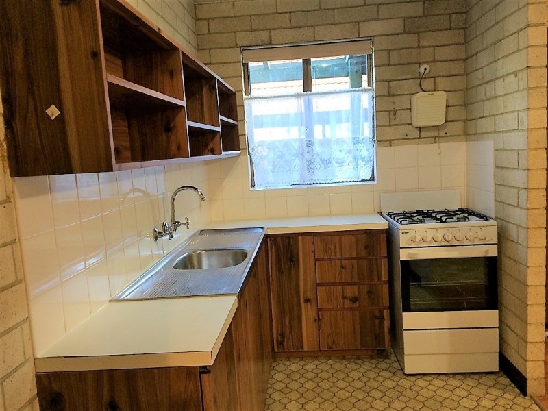 13/13 Merope Close, Rockingham WA 6168