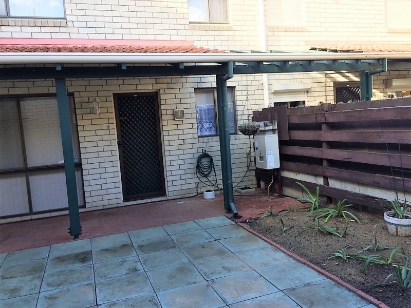 13/13 Merope Close, Rockingham WA 6168