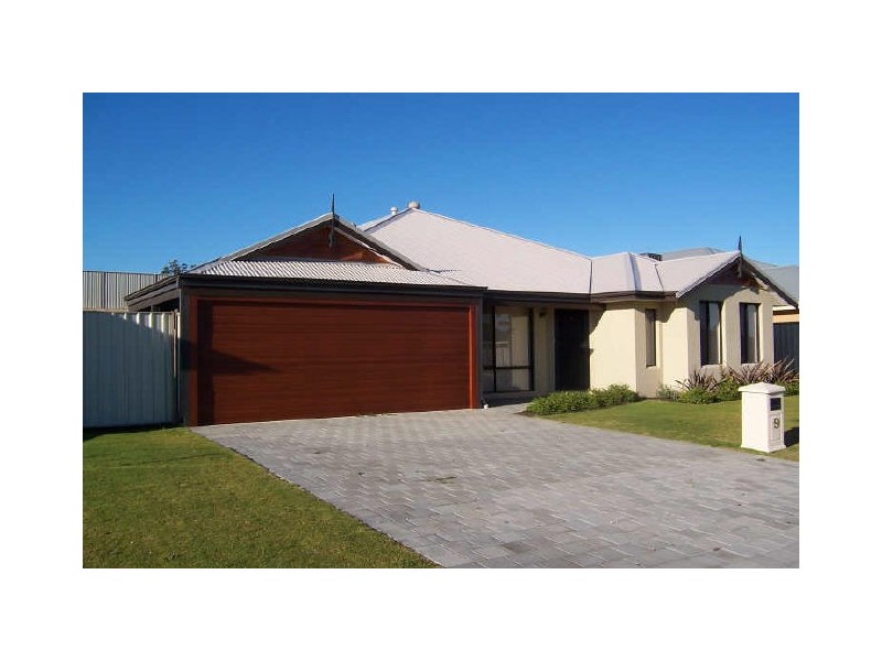9 Bertholet Rise, Secret Harbour WA 6173