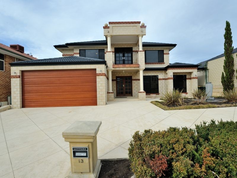 13 Drummonds Approach, Secret Harbour WA 6173