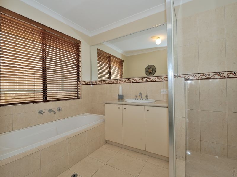 13 Drummonds Approach, Secret Harbour WA 6173