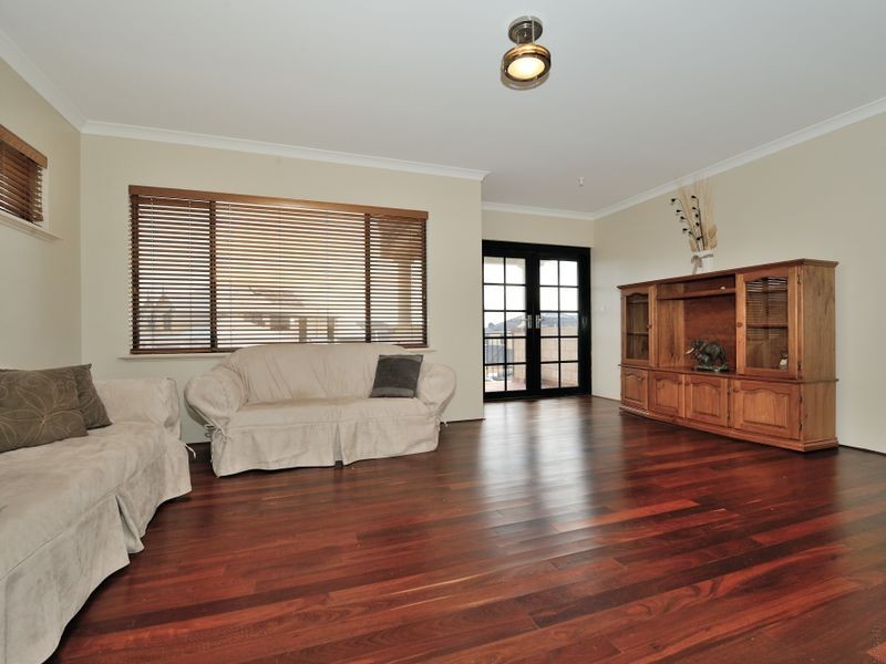 13 Drummonds Approach, Secret Harbour WA 6173