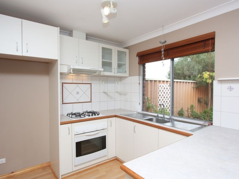 17 Stainer Avenue, Rockingham WA 6168
