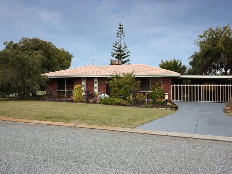 17 Stainer Avenue, Rockingham WA 6168