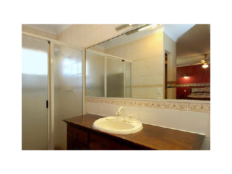 3 Varley Crescent, Cooloongup WA 6168