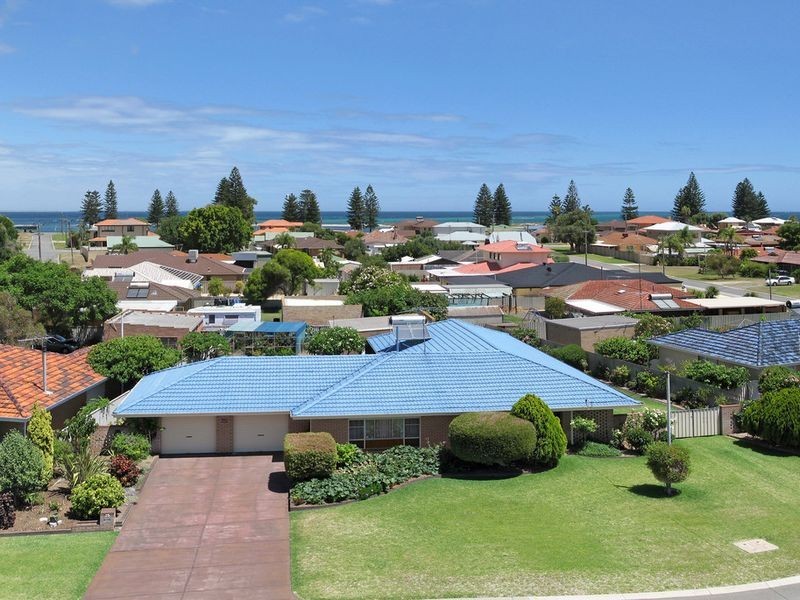 15 McClure Street, Safety Bay WA 6169