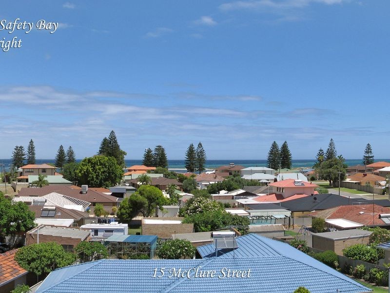 15 McClure Street, Safety Bay WA 6169