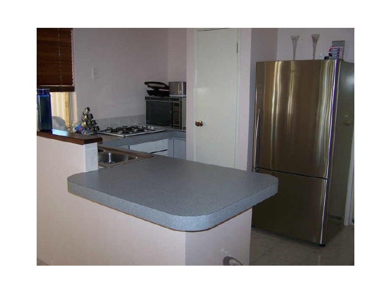 21 Menora Loop, Warnbro WA 6169