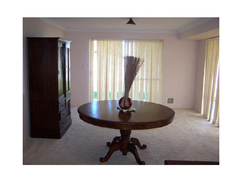 21 Menora Loop, Warnbro WA 6169