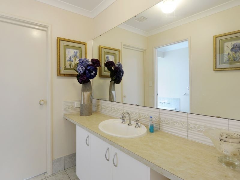 31 Almond Avenue, Shoalwater WA 6169