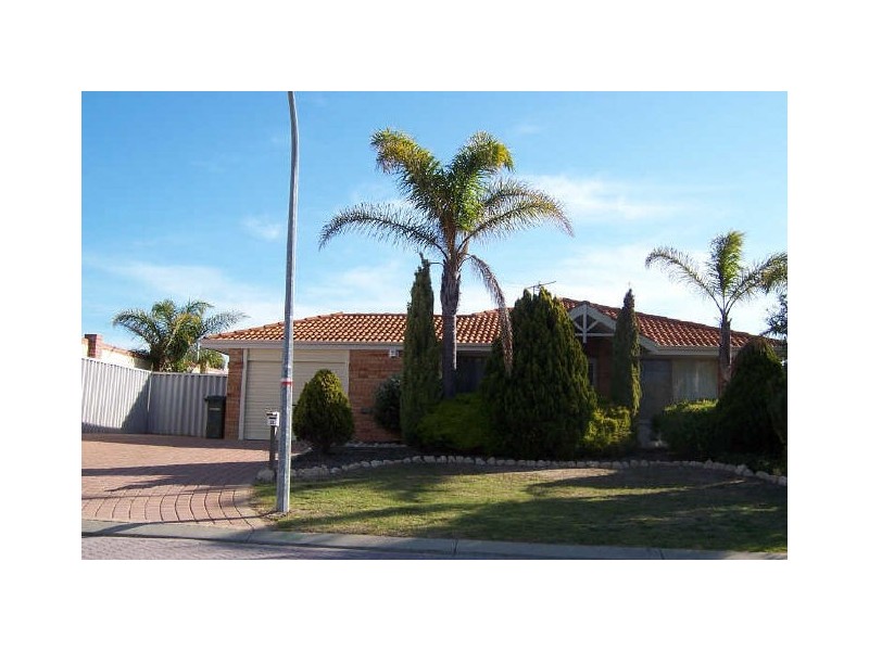 33 Link Way, Cooloongup WA 6168