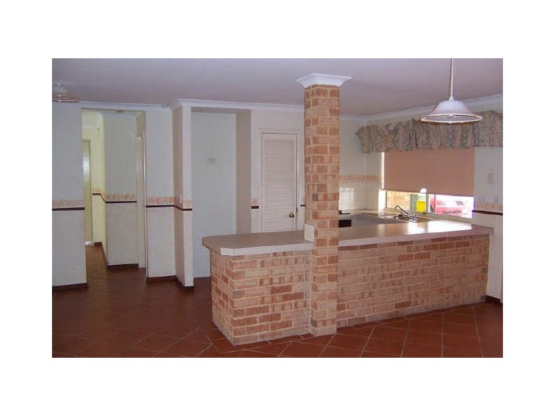 33 Link Way, Cooloongup WA 6168