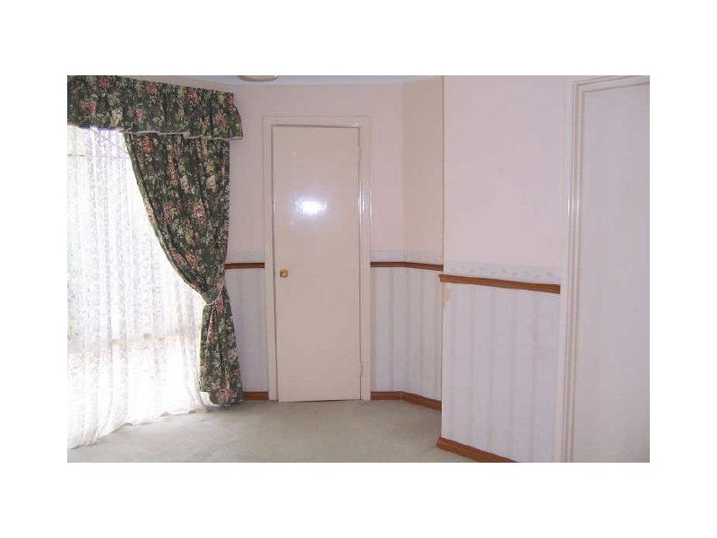 33 Link Way, Cooloongup WA 6168