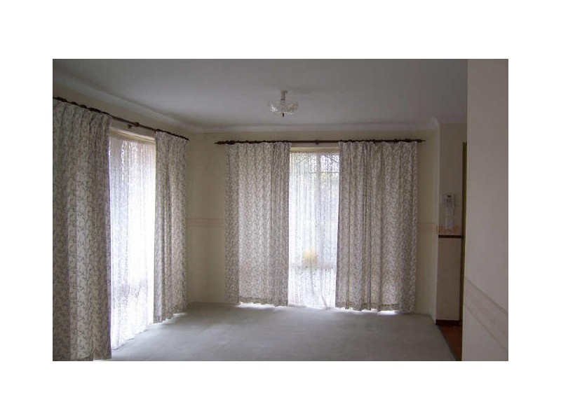 33 Link Way, Cooloongup WA 6168