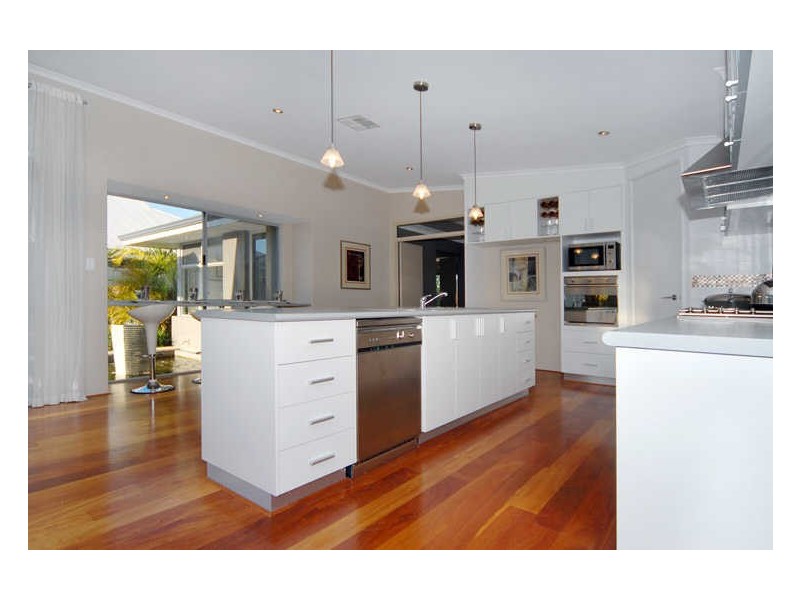 11 Grier Crescent, Baldivis WA 6171