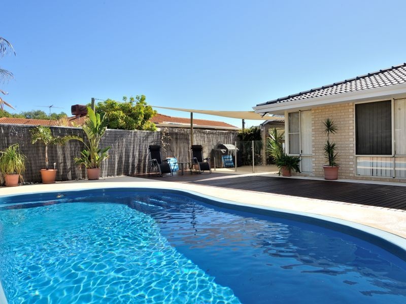 9 Bunbury Place, Rockingham WA 6168