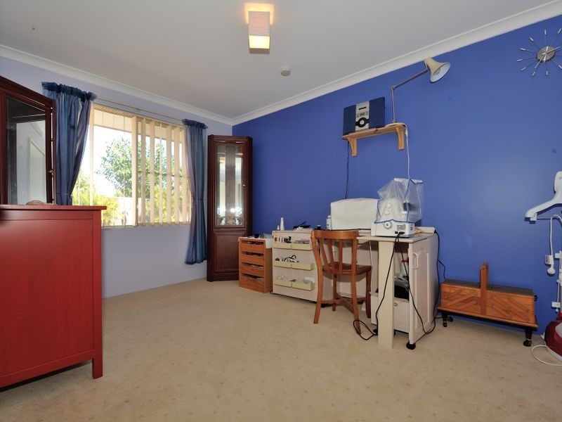 9 Bunbury Place, Rockingham WA 6168