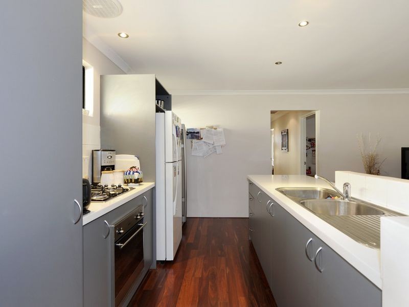 18 Edgecumbe Terrace, Baldivis WA 6171