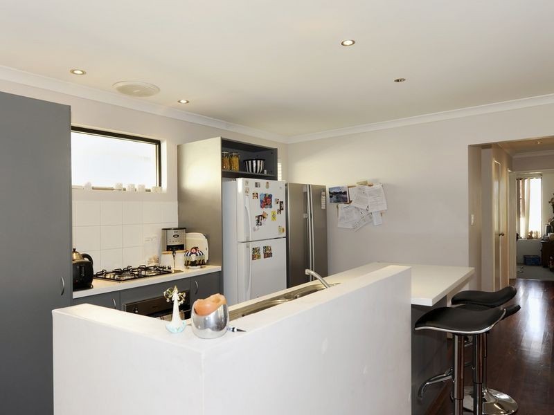 18 Edgecumbe Terrace, Baldivis WA 6171