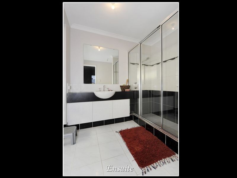 18 Edgecumbe Terrace, Baldivis WA 6171