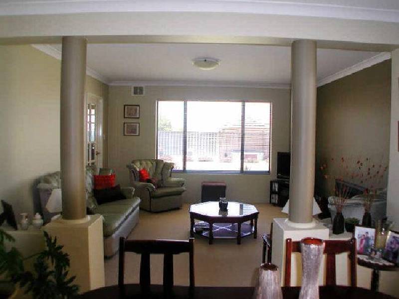 5 Cardiff Place, Warnbro WA 6169