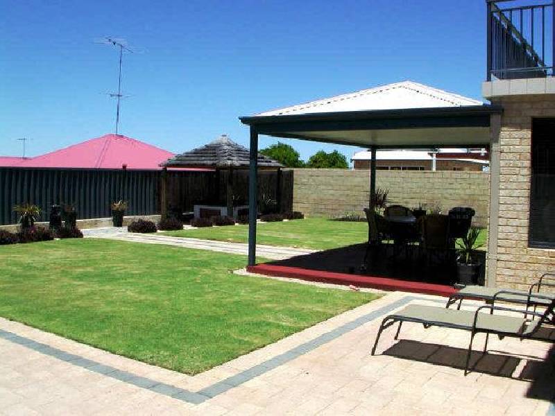 5 Cardiff Place, Warnbro WA 6169