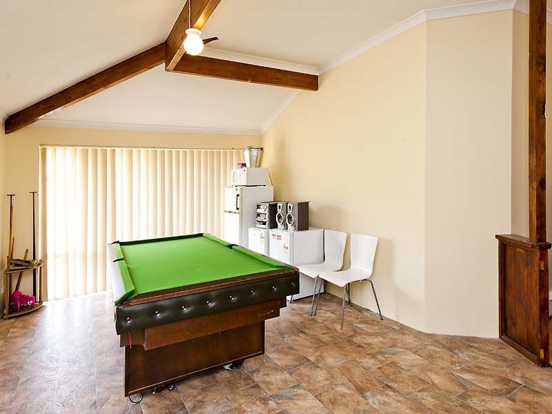 4 Taki Place, Secret Harbour WA 6173