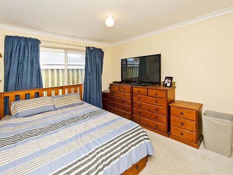 4 Taki Place, Secret Harbour WA 6173