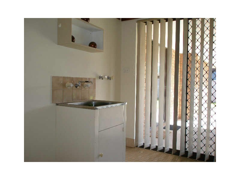 28 Casserley Road, Rockingham WA 6168