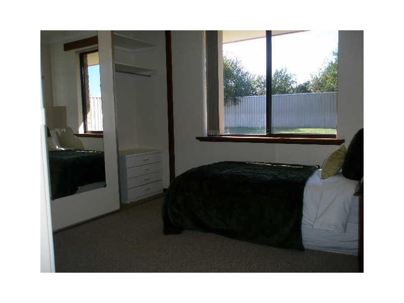 28 Casserley Road, Rockingham WA 6168