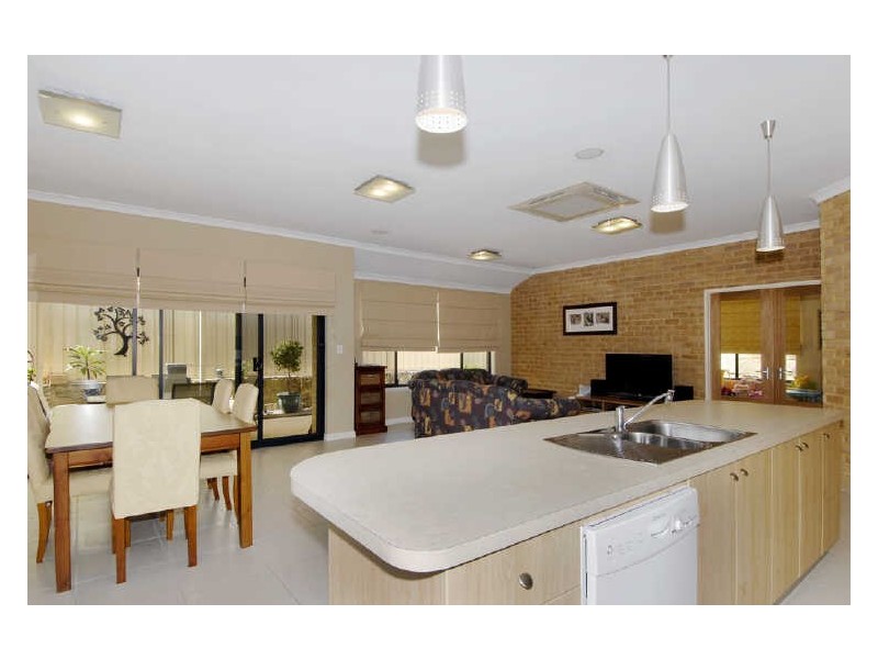 10 Arkle Street, Baldivis WA 6171