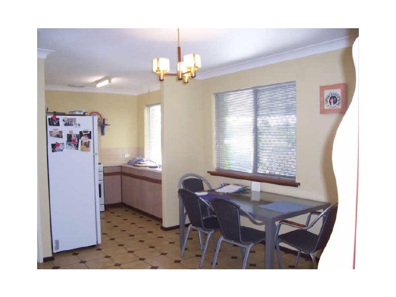 138 Simpson Avenue, Rockingham WA 6168