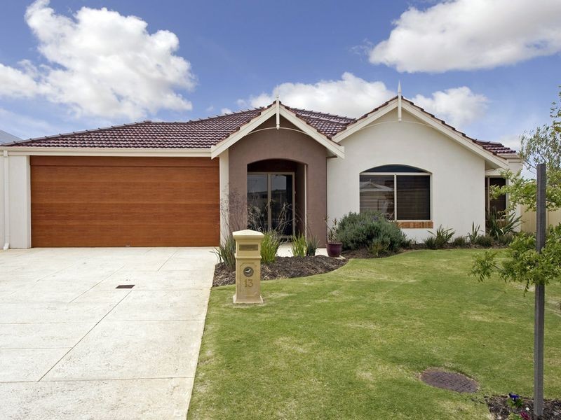 13 Waring Heights, Baldivis WA 6171