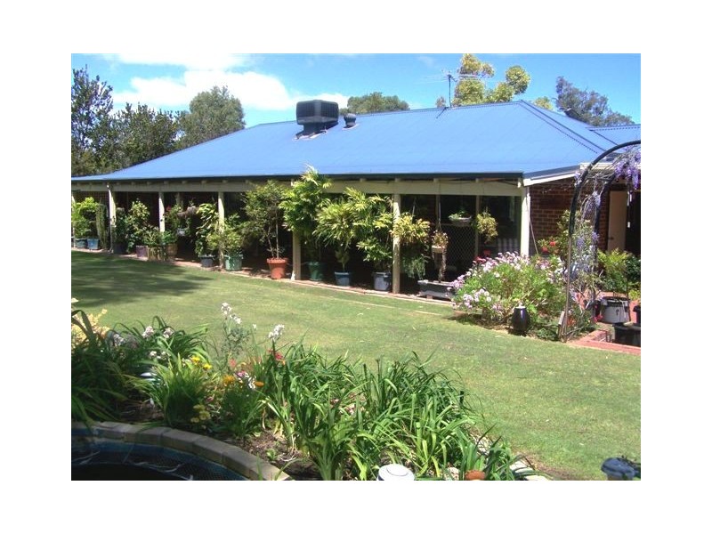 8 Oak Way, Baldivis WA 6171