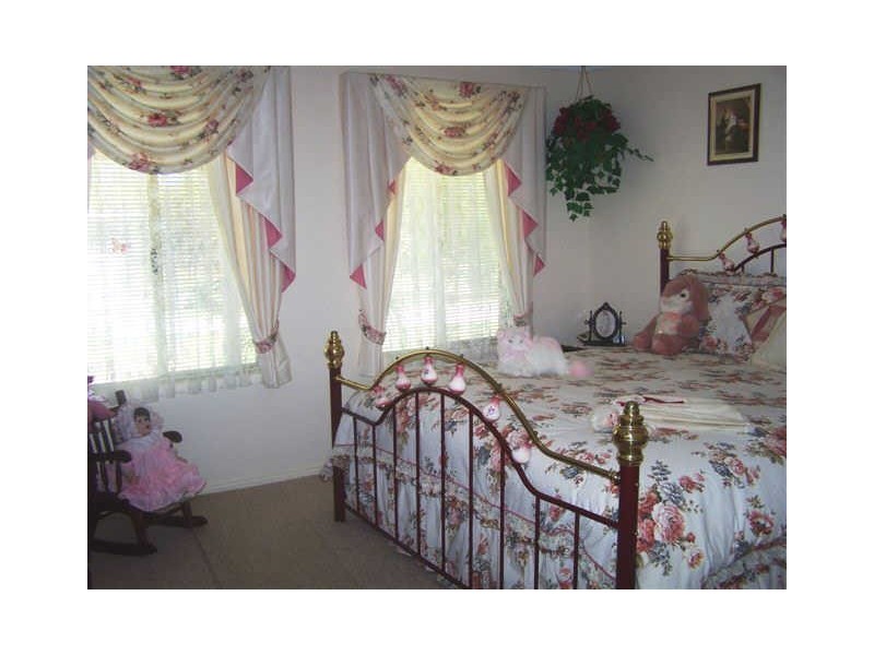 8 Oak Way, Baldivis WA 6171