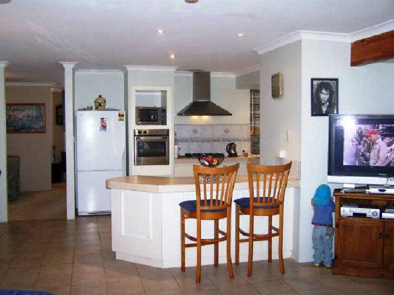 11 Nautilus Close, Port Kennedy WA 6172