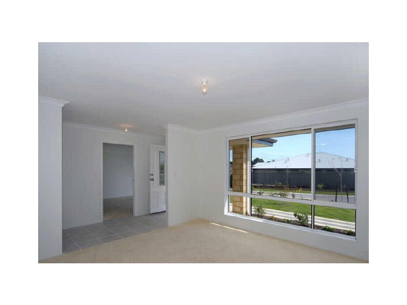 13 Cottonwood Drive, Baldivis WA 6171