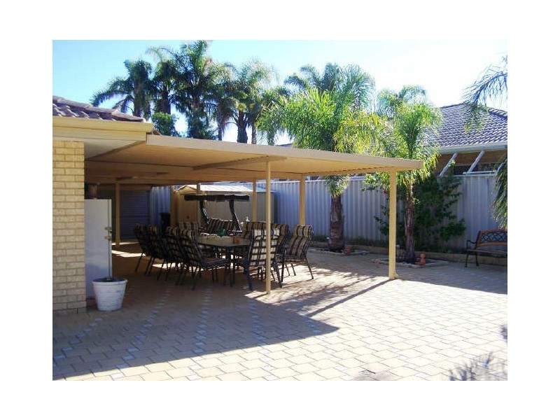 25 Timberlane Loop, Cooloongup WA 6168