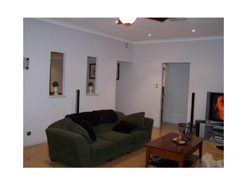 17 Epsilon Drive, Rockingham WA 6168