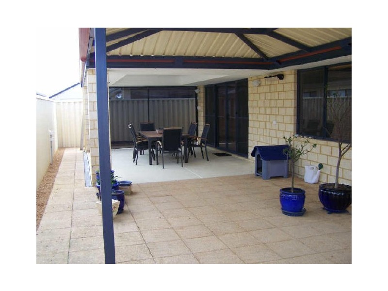 17 Epsilon Drive, Rockingham WA 6168