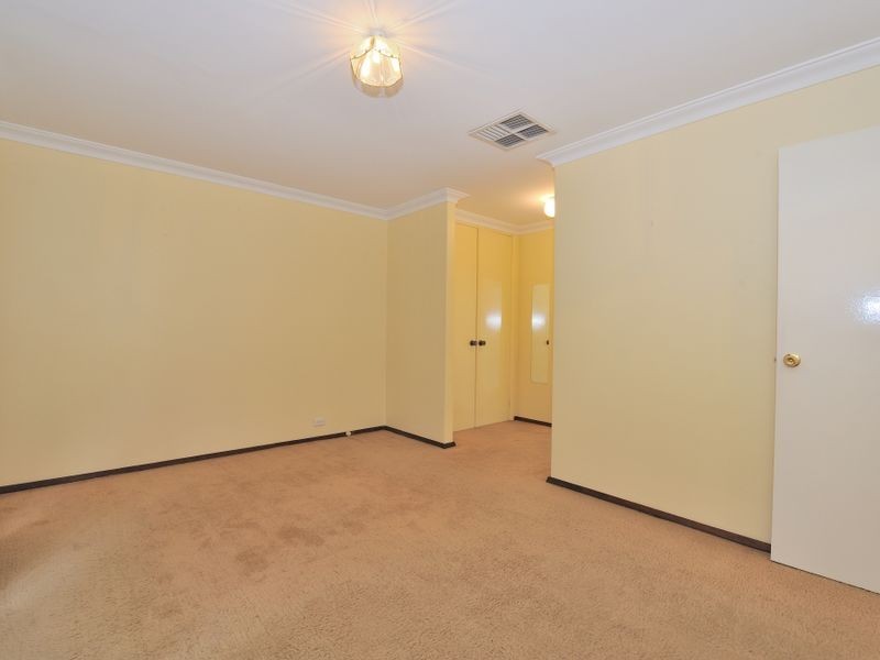 20 Kopai Crescent, Waikiki WA 6169