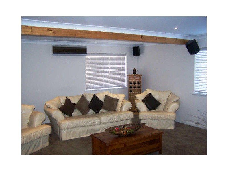 3 Seabrooke Avenue, Rockingham WA 6168