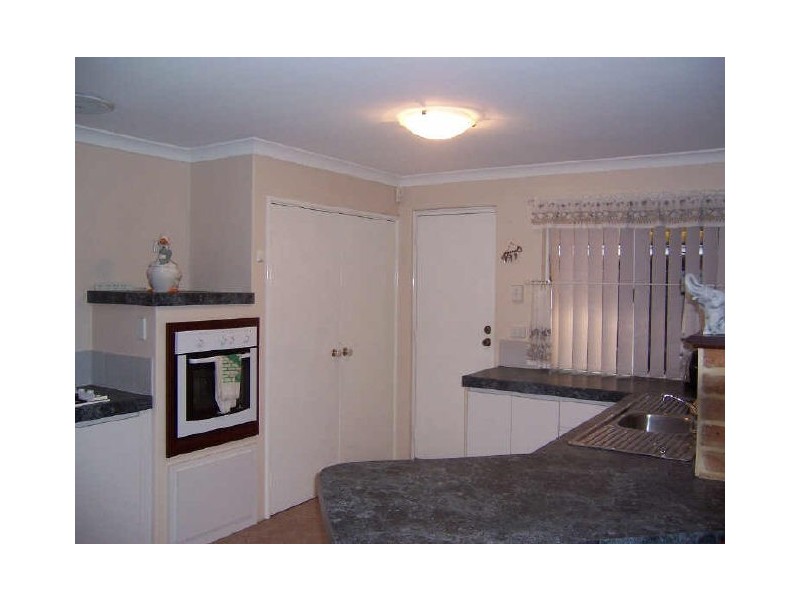 32 Royal Palm Drive, Warnbro WA 6169