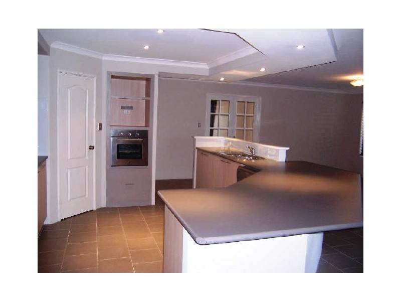 8 Epsilon Drive, Rockingham WA 6168