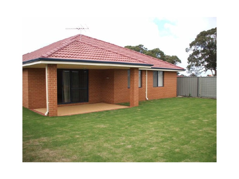 40 Kootingal Bend, Baldivis WA 6171