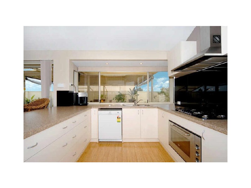 11 McIver Way, Baldivis WA 6171