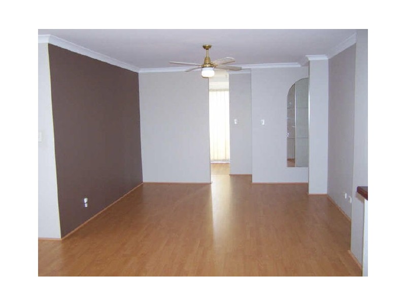 20 Dunlowe Loop, Warnbro WA 6169