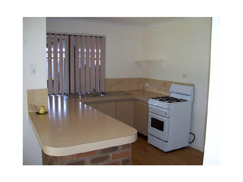11 Casilda Place, Cooloongup WA 6168